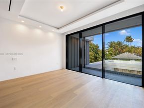 2094 Prairie Ave, Miami Beach FL 33139