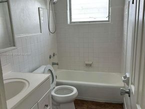 11925 NE 19th Dr 8, North Miami FL 33181