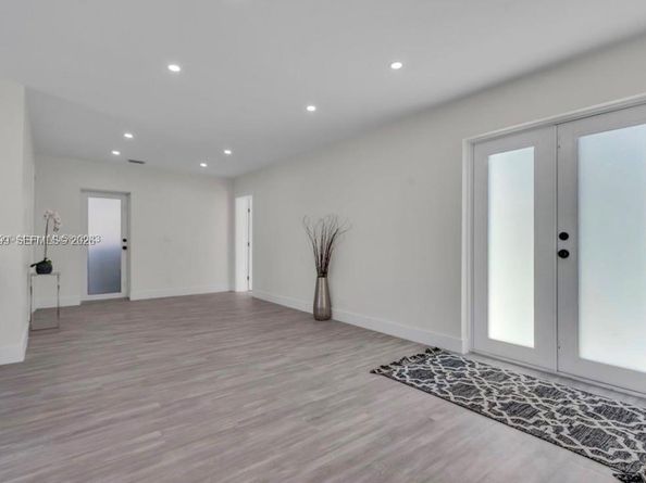 14580 Harrison St, Miami FL 33176