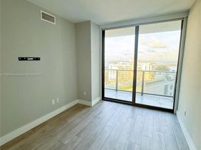 Undisclosed Address #A11869900, Miami FL 33137