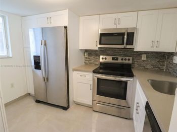 14010 NE 3rd Ct
