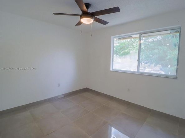 14010 NE 3rd Ct 1, Miami FL 33161