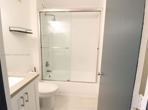 14010 NE 3rd Ct 1, Miami FL 33161