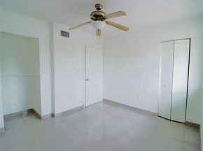 14010 NE 3rd Ct 1, Miami FL 33161