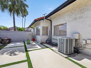 18198 NW 61st Ct, Hialeah FL 33015