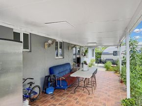 2330 W 6th Ct, Hialeah FL 33010