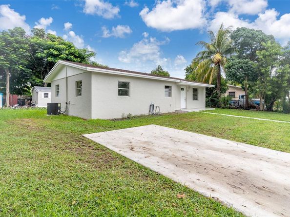 30534 SW 155th Ct, Homestead FL 33033