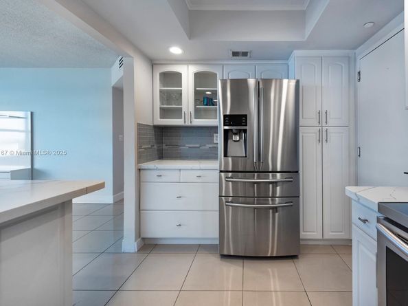 4010 Galt Ocean Dr 815, Fort Lauderdale FL 33308