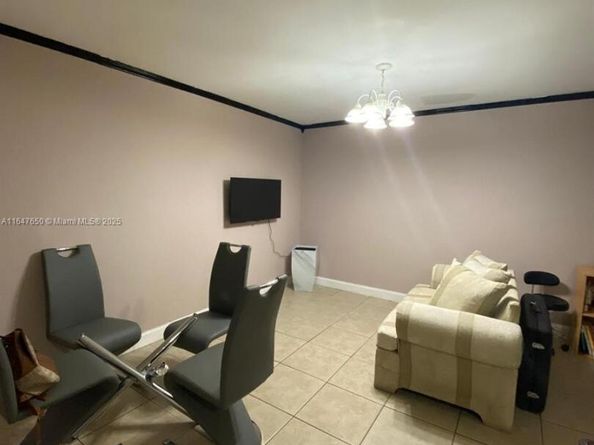 4050 NW 135th St 201, Opa-Locka FL 33054