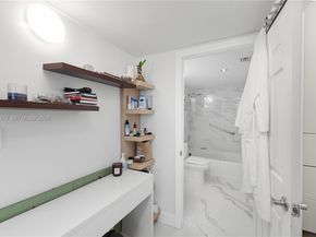 401 Ocean Dr 920, Miami Beach FL 33139