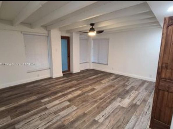 3965 SW 60th Ct, Miami FL 33155