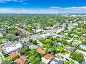 3965 SW 60th Ct, Miami FL 33155