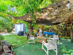 3965 SW 60th Ct, Miami FL 33155