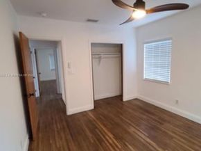 3965 SW 60th Ct, Miami FL 33155
