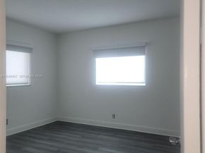 651 Pine Dr 110, Pompano Beach FL 33060