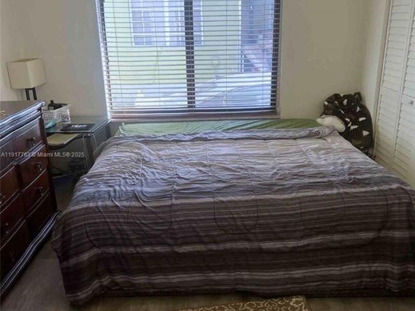 2152 SW 10, Miami FL 33135