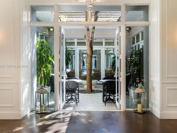 4100 Kiaora St, Miami FL 33133