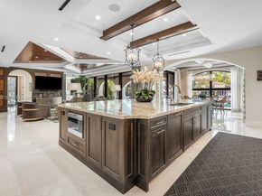 633 Isle Of Palms Dr, Fort Lauderdale FL 33301