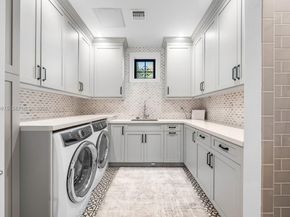 633 Isle Of Palms Dr, Fort Lauderdale FL 33301