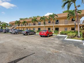 275 Gate Rd 104, Hollywood FL 33024