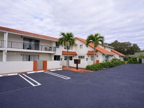 3200 Coral Springs Dr 108, Coral Springs FL 33065