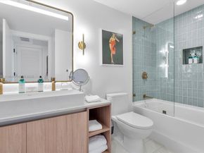 159 NE 6th St 3806, Miami FL 33132