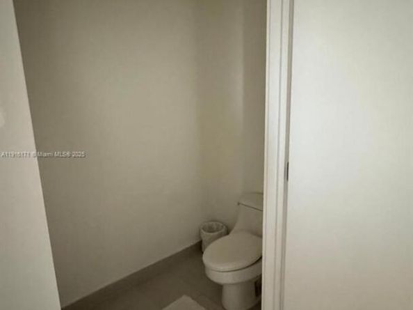 720 NE 62nd St 103, Miami FL 33138