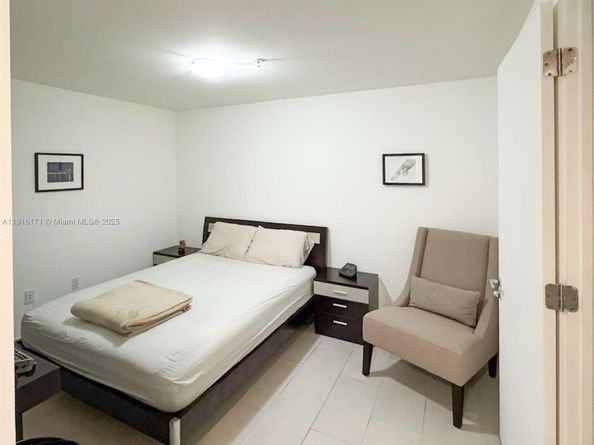 720 NE 62nd St 103, Miami FL 33138