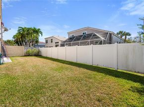 1560 NW 159th Ave, Pembroke Pines FL 33028
