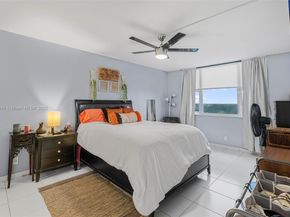 4400 Hillcrest Dr 912B, Hollywood FL 33021
