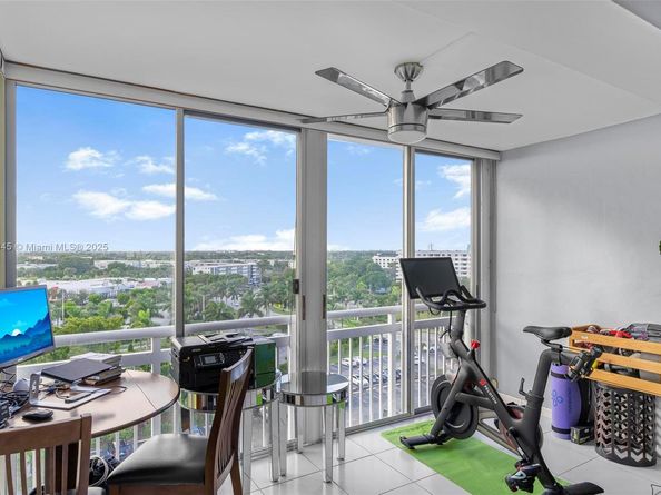 4400 Hillcrest Dr 912B, Hollywood FL 33021