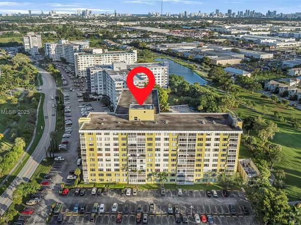 4400 Hillcrest Dr 912B, Hollywood FL 33021