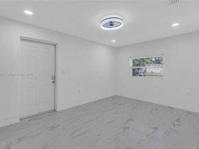 6320 Harding St, Hollywood FL 33024
