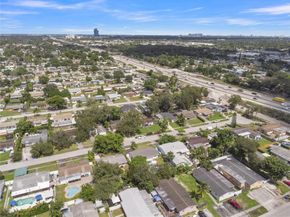6320 Harding St, Hollywood FL 33024