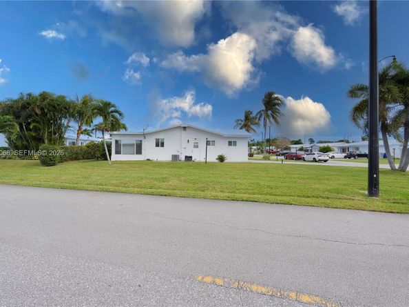 131 NW 31st Ct, Pompano Beach FL 33064