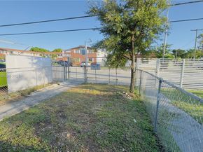 509 E 21st St, Hialeah FL 33013