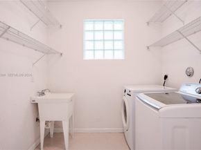 1518 Fenton Dr, Delray Beach FL 33445