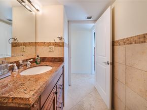 1621 Collins Ave 802, Miami Beach FL 33139