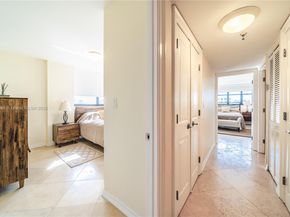 1621 Collins Ave 802, Miami Beach FL 33139