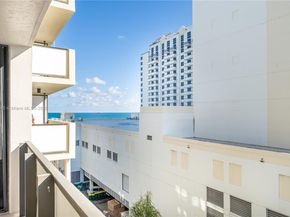 1621 Collins Ave 802, Miami Beach FL 33139