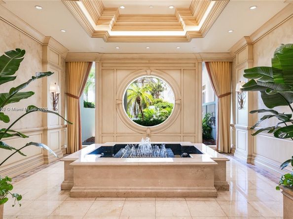 19707 Turnberry Way 14G, Aventura FL 33180