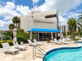 19707 Turnberry Way 14G, Aventura FL 33180