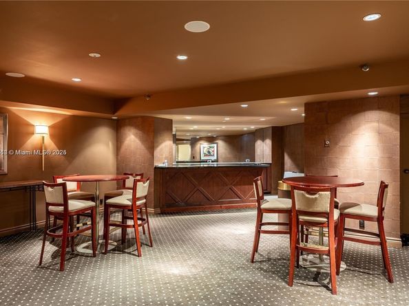 19707 Turnberry Way 14G, Aventura FL 33180