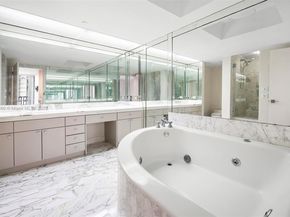 19707 Turnberry Way 14G, Aventura FL 33180