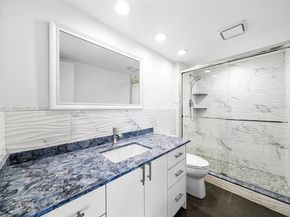 19707 Turnberry Way 14G, Aventura FL 33180