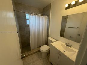 815 Foster Rd, Hallandale Beach FL 33009