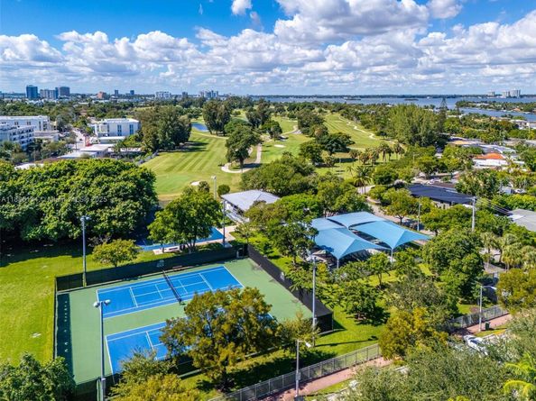 410 S Shore Dr, Miami Beach FL 33141