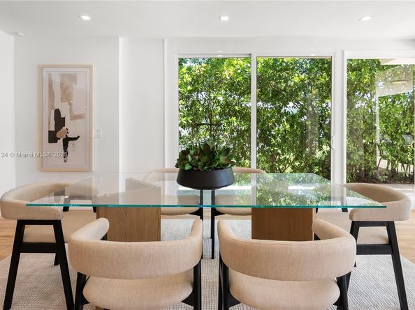 410 S Shore Dr, Miami Beach FL 33141