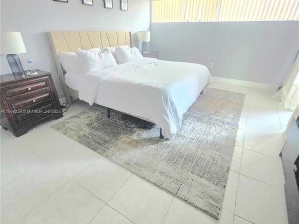 1757 NW 74th Ave 15, Plantation FL 33313