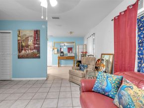 2490 NW 59th St, Miami FL 33142